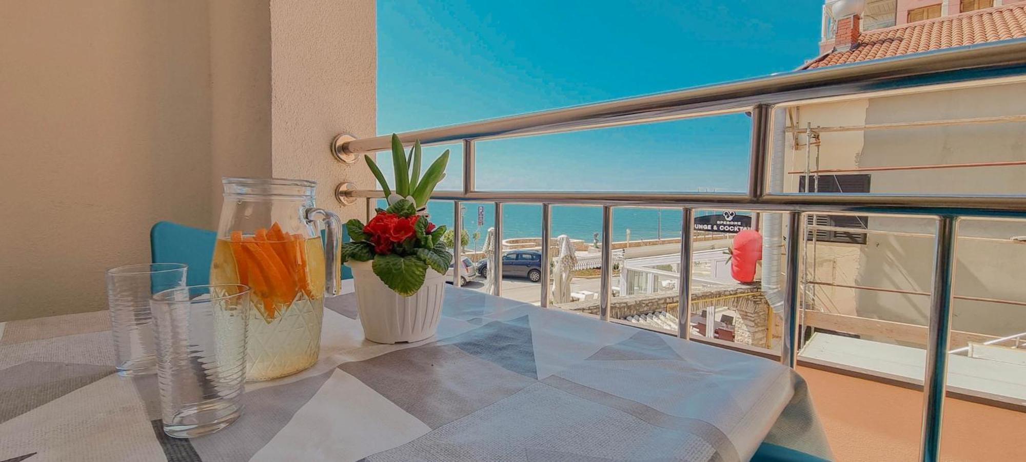 Libera One Διαμέρισμα Novigrad Istria Εξωτερικό φωτογραφία